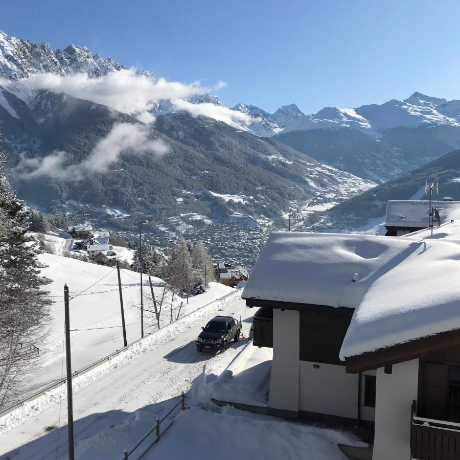 Chalet Apartment Gran Zebru Oga ภายนอก รูปภาพ